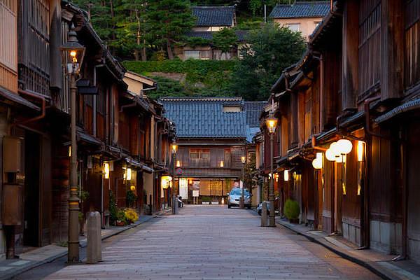 The old cobblestone streets of Kanazawa have earnt the area the Kyoto of the West